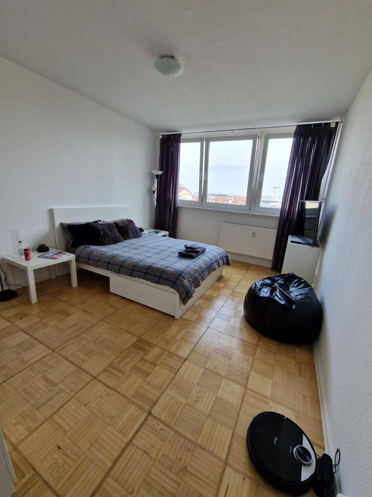 Zentrale Und Komfortable Wohnung Leipzig Exterior foto