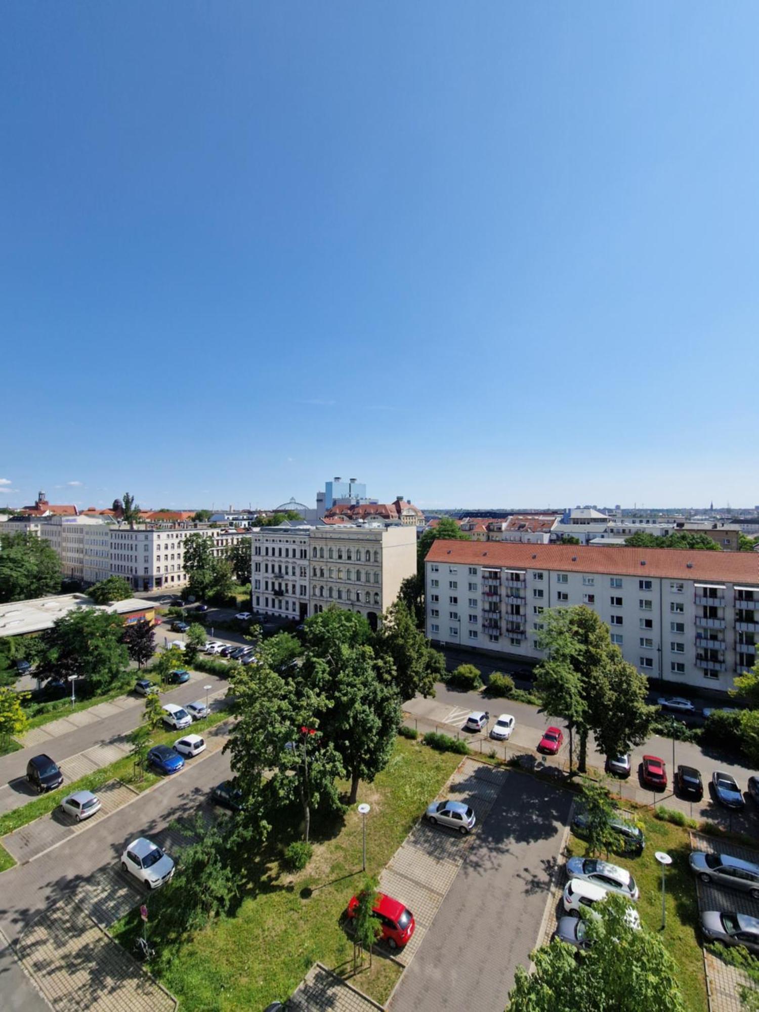 Zentrale Und Komfortable Wohnung Leipzig Exterior foto